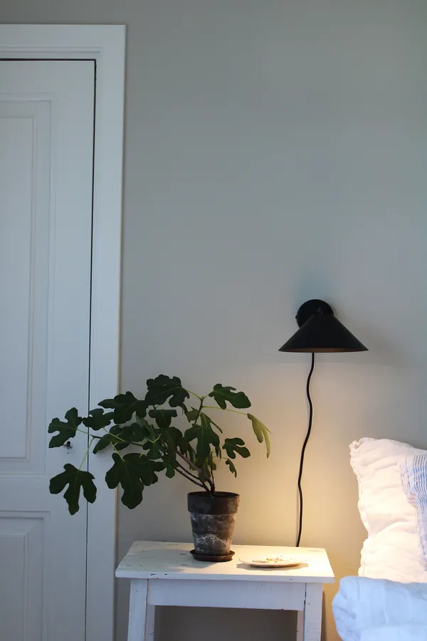 Cannes Vegglampe Svart