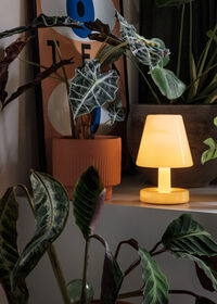 Edison The Ambiance Kannettava Valaisin Pale Yellow