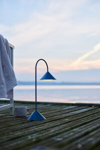 Grasp Bordlampe Bærbar 47 cm Matt Petroleum
