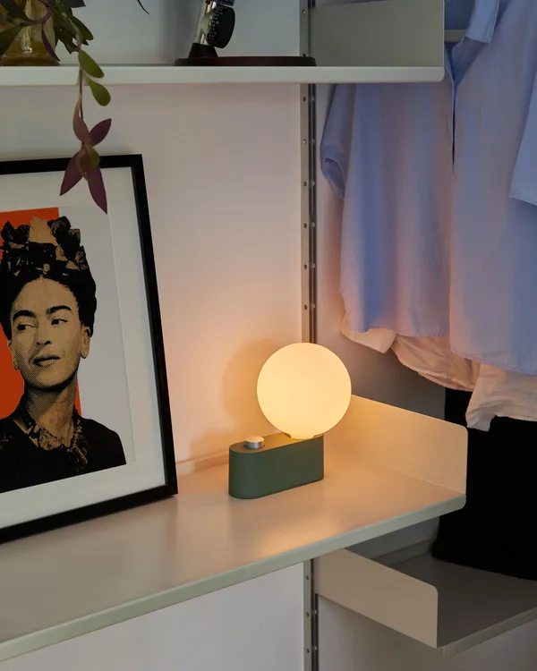 Alumina Table Lamp with Sphere IV Green