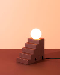 Stair Bordlampe Rød