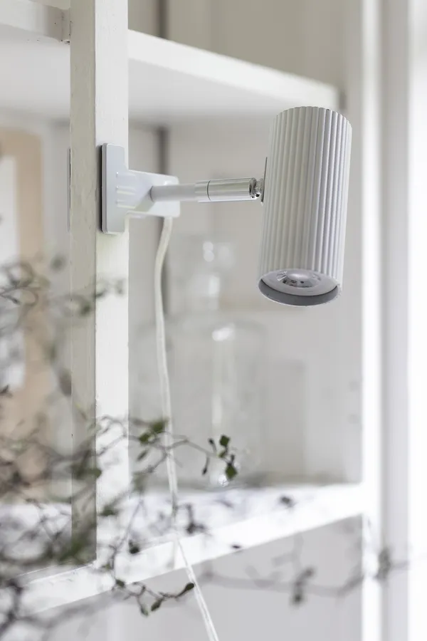 Hubble Klemlampe Hvit