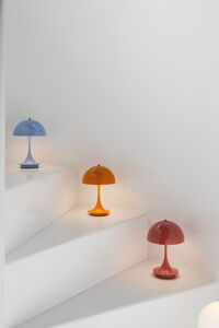 Panthella 160 Bordlampe Bærbar V3 Opal Pale Blue