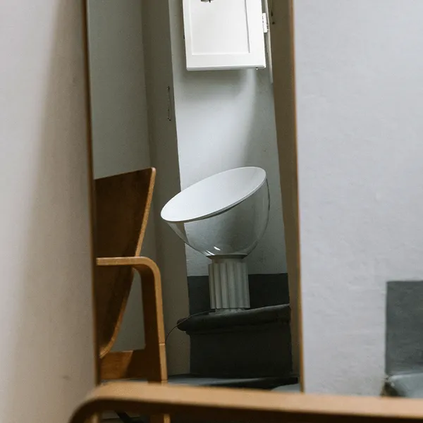 Taccia Small Bordlampe Mathvid