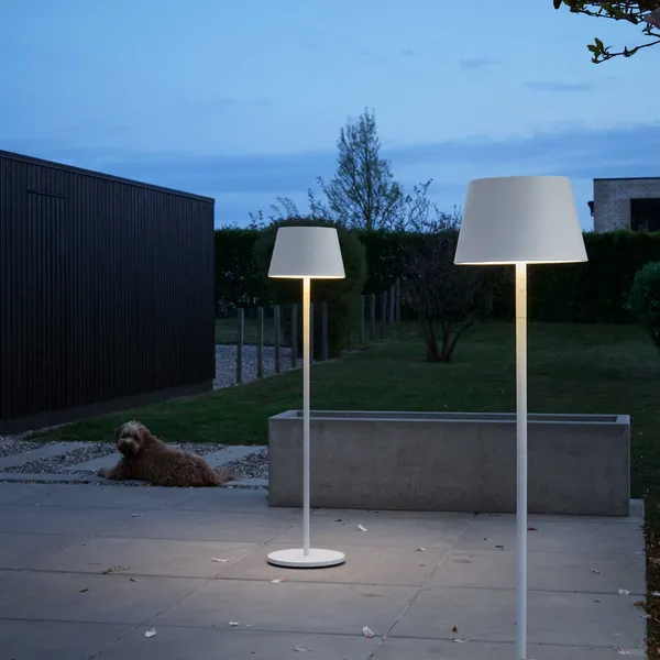 Modi Gulvlampe Hvit