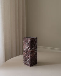 Edge Vase Medium Rosso Levanto