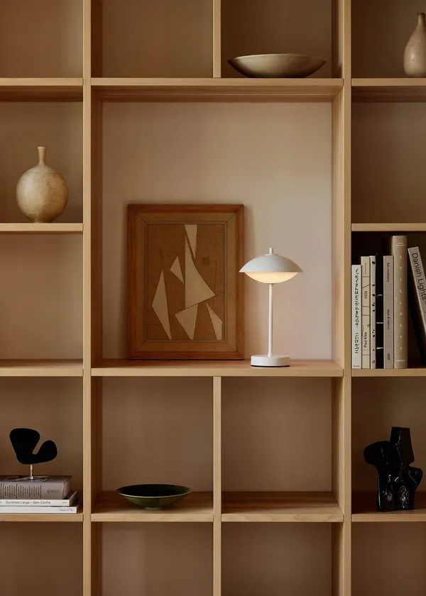 Clam Bordlampe Bærbar Hvit
