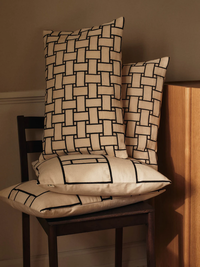 Lattice Kudde 40x60 cm Off-white/Svart