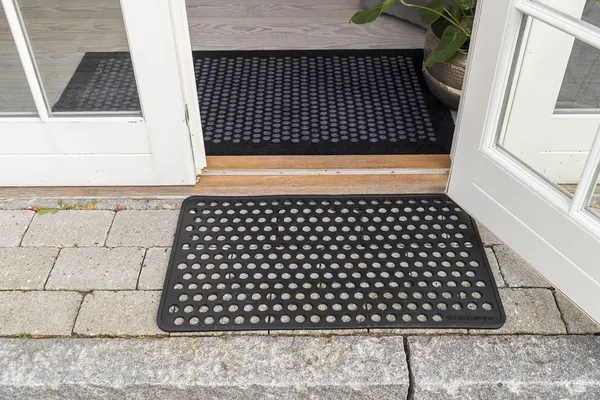 Dot Doormat 45x75 cm Black