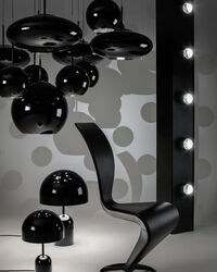 Bell Bordlampe Sort