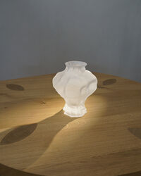 Ammonit Vase 30 cm Frosted White