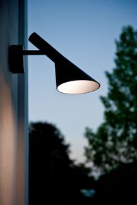 AJ 50 Vegglampe (utendørs) 8W LED Sort struktur