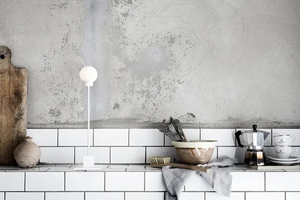 Snowball Bordlampe Hvit