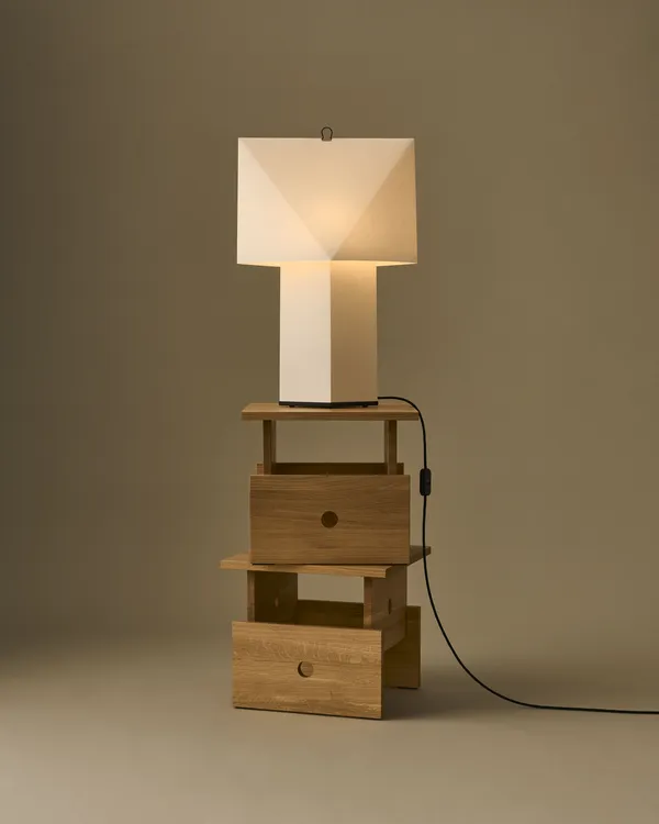 Aplat Table Lamp 660 White