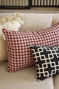 Elegance Kudde 30x70 cm Svart / Vit
