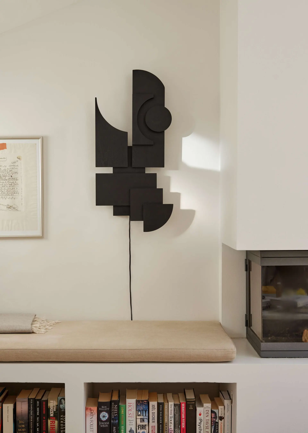 Totem Deco Vegglampe Sort