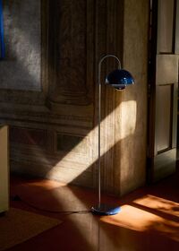 Flowerpot VP12 Gulvlampe Steel Blue