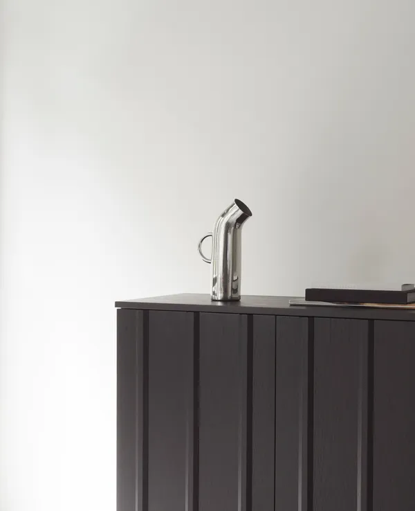 Rib Cabinet Skåp Ek Svart