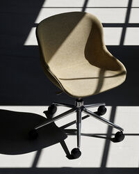 Hyg Svingstol 5W Polstret Main Line Flax Aluminium / Sand