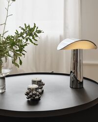 Lium Pöytävalaisin Kannettava Krominvärinen