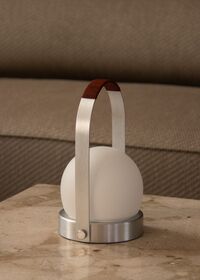 Carrie Pöytävalaisin Kannettava Brushed Aluminium