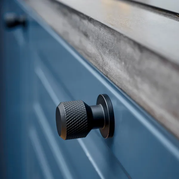 Manor Round Knop Matsort