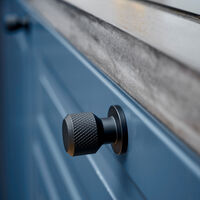 Manor Round Knop Matsort
