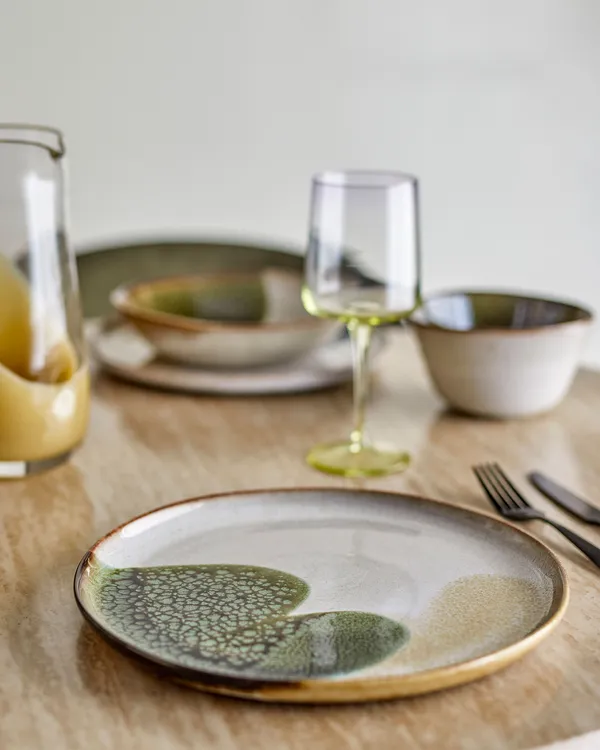 Jules Dinnerware Set 12-pack