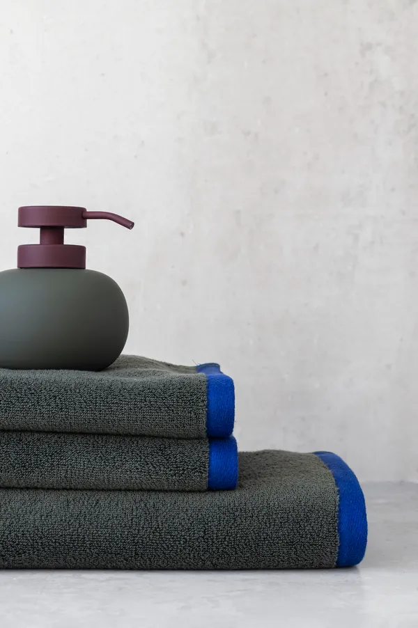 Lotus Play Dispenser Låg Med 2 Pumps Dark Olive
