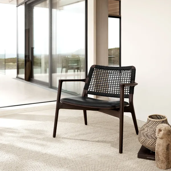 Cabin Loungestol Mørk Eik / Black Leather