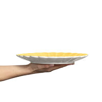 Oyster Tallerken Gul 28 cm