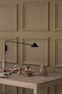 Kelly Long Wall Lamp Black
