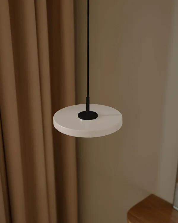 Asteria Micro Pendel Med Dimmer Pärlvit