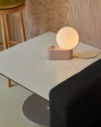 Alumina Table Lamp with Sphere IV Pink