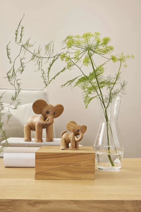 Ella Baby Elephant Träfigur 9 cm