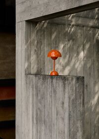 Flowerpot VP9 Bordlampe Bærbar Zesty Orange