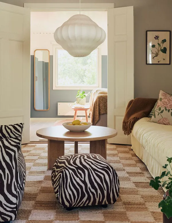 Le Petite Sittpuff Zebra Brun / Vit