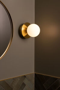 Art Deco Vegg-/Taklampe Børstet Messing / Hvit