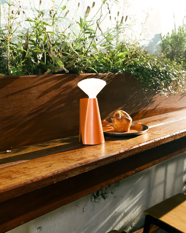 Mantle Portable Lamp Claycourt Orange