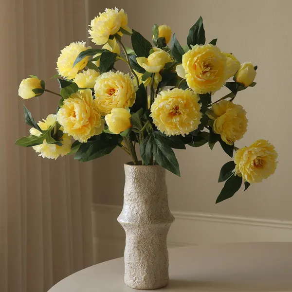 Yellow Peony Bukett
