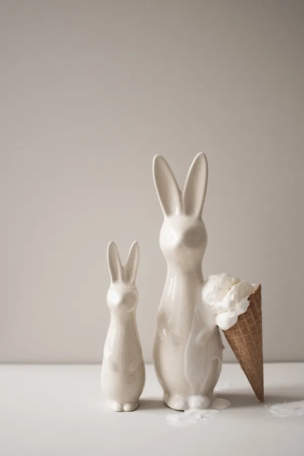 Swedish Rabbit Dekoration 17 cm Vanilj