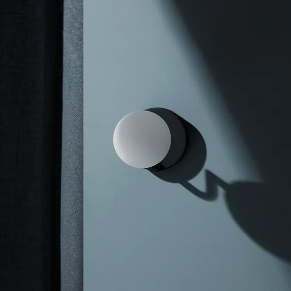 Mobil 12 Vägglampa Fast Installation Svart