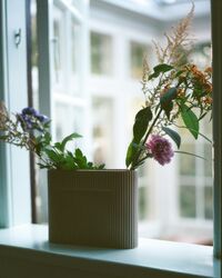 Ridge Vase 165 cm Offwhite