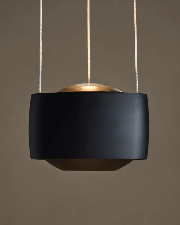 Air Pendel Svart