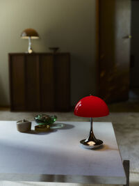 Panthella 160 Bordlampe Bærbar V3 Original Opal Red