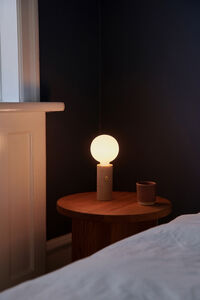 Core Pendel / Bordlampe Creme Travertin