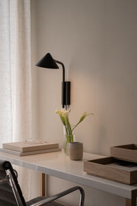 Kuro Vägglampa