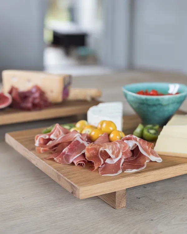 Authentic Cutting Board 25x35 cm