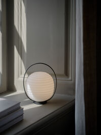 Lantern Portabel Lampe Hvit