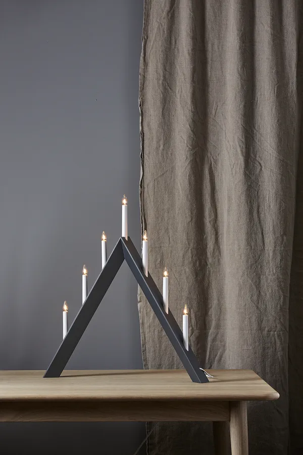 Arrow Candlestick Graphite